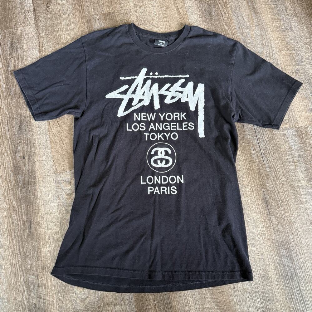 Stussy World Tour New York Los Angeles Tokyo Paris T-Shirt Adult Size Medium